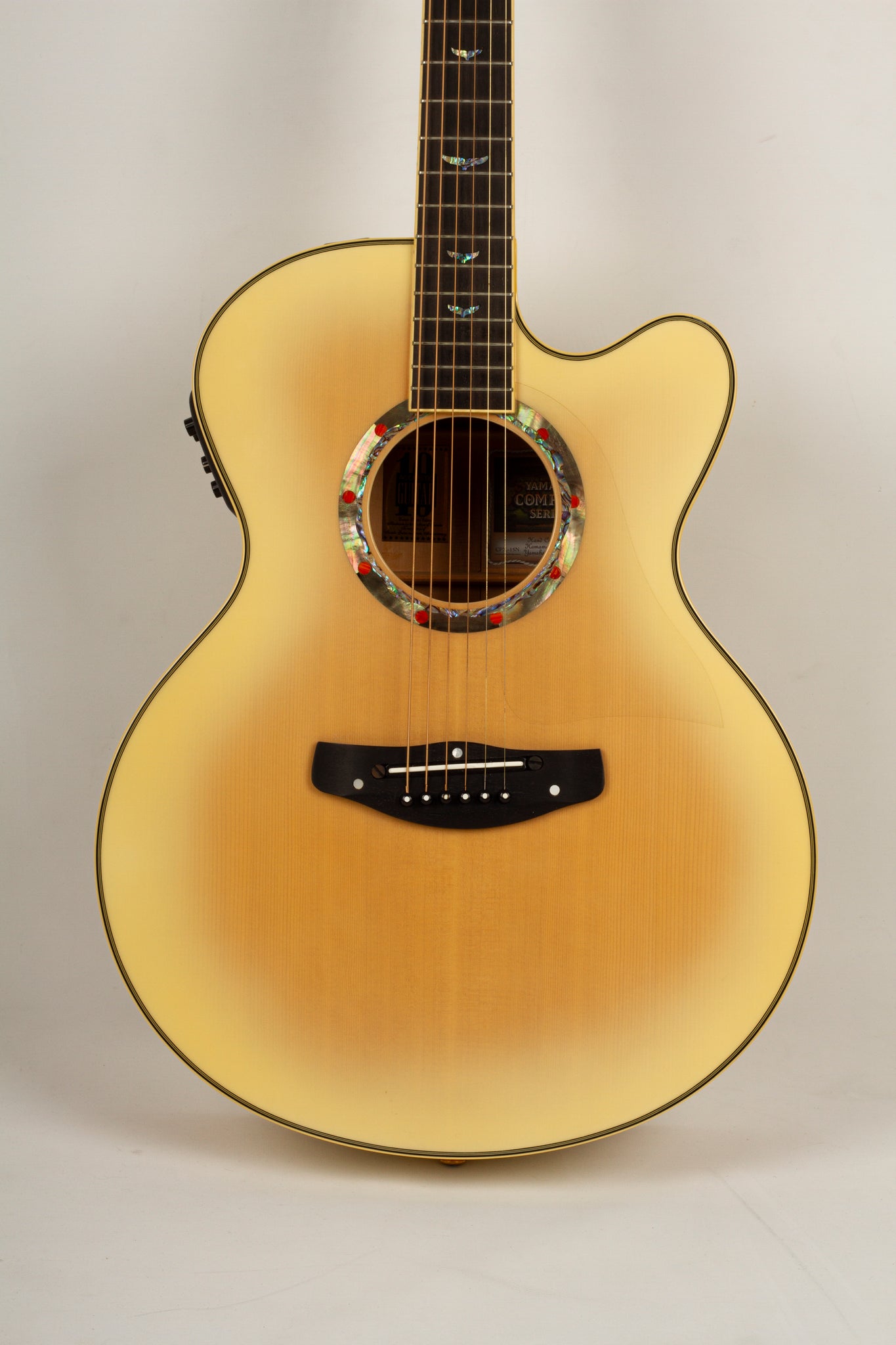 Yamaha CPX15N – Acoustic Guitar