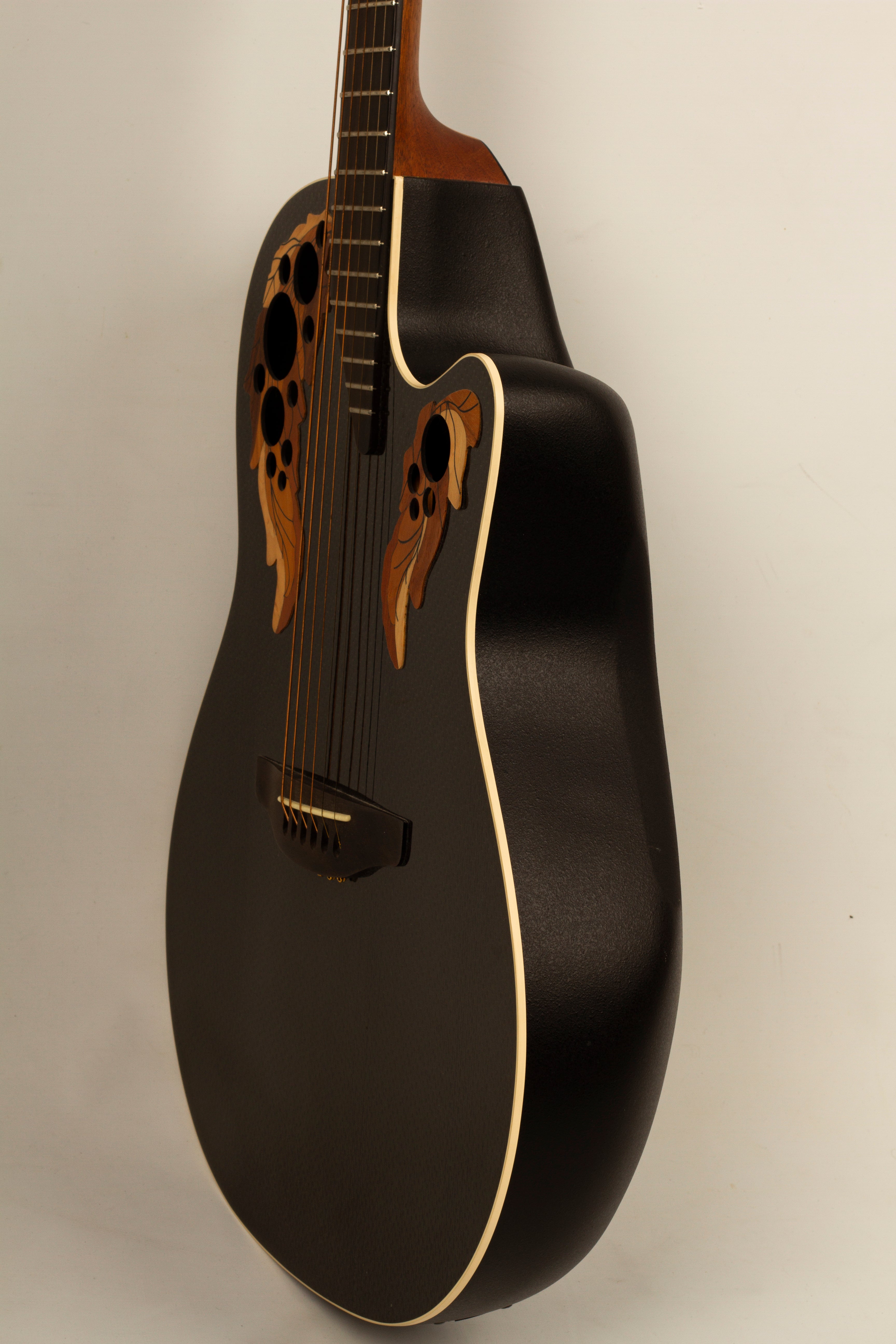 Ovation Adamas CVT – Acoustic Guitar