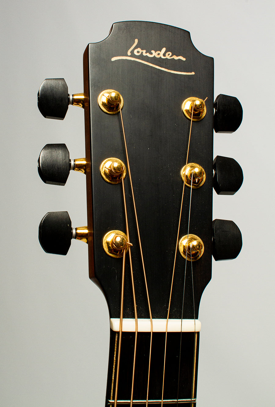 Lowden S50